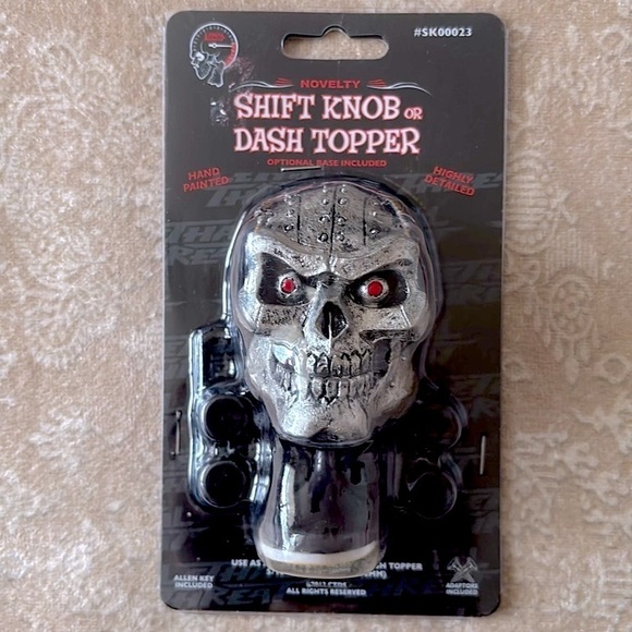 Brand New Silver Skull Skeleton Novelty Shift Knob or Dash Topper Hand-Painted - Picture 1 of 13